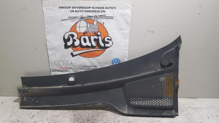 Gebruikte Paravan Seat Arona (KJX) 1.0 TSI 12V Prijs € 15,00 Margeregeling aangeboden door Baris Schiedam