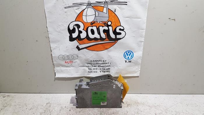 Gebruikte ABS Computer Volkswagen Golf III (1H1) 2.8 VR6 Prijs € 50,00 Margeregeling aangeboden door Baris Schiedam