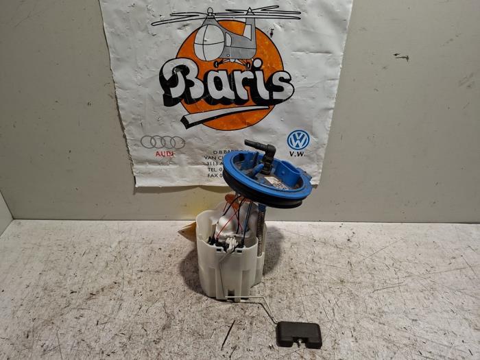 Gebruikte Benzinepomp Volkswagen Golf VII (AUA) 1.2 TSI 16V Prijs € 25,00 Margeregeling aangeboden door Baris Schiedam