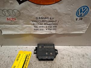 Gebruikte PDC Module Audi Q7 (4LB) 3.0 TDI V6 24V Ad Blue Prijs € 50,00 Margeregeling aangeboden door Baris Schiedam