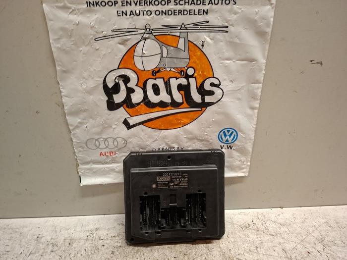 Gebruikte Bodycontrol Module Volkswagen Polo VI (AW1) 1.0 TSI 12V Prijs € 75,00 Margeregeling aangeboden door Baris Schiedam