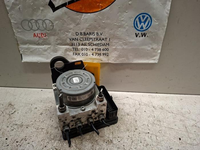 Gebruikte ABS Pomp Volkswagen Golf VII (AUA) 1.2 TSI 16V Prijs € 75,00 Margeregeling aangeboden door Baris Schiedam