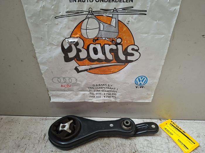 Gebruikte Versnellingsbak Steun Volkswagen Polo VI (AW1) 1.0 TSI 12V Prijs € 10,00 Margeregeling aangeboden door Baris Schiedam