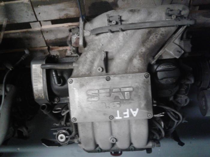Gebruikte Motor Seat Cordoba (6C2/6K2) 1.6i SXE Prijs € 150,00 Margeregeling aangeboden door Baris Schiedam