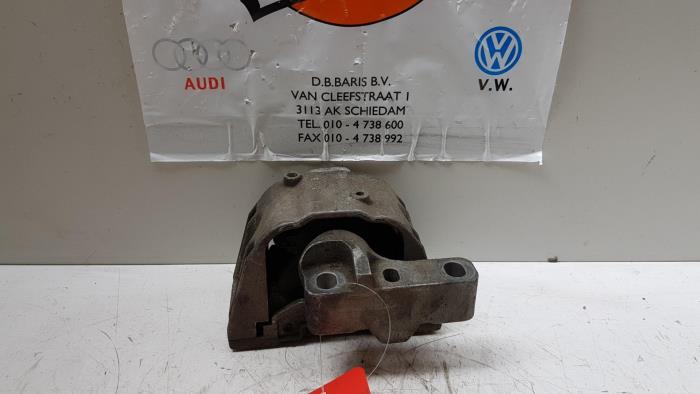 Gebruikte Motorrubber Audi A3 (8L1) 1.9 TDI 90 Prijs € 20,00 Margeregeling aangeboden door Baris Schiedam