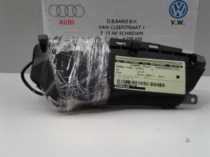 Gebruikte Stoel airbag (zitplaats) Volkswagen Polo IV (9N1/2/3) 1.4 16V Prijs € 50,00 Margeregeling aangeboden door Baris Schiedam