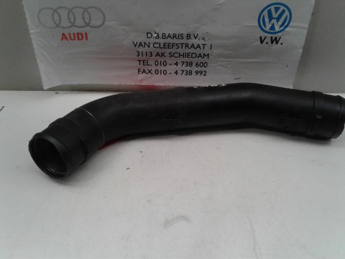 Gebruikte Intercooler Buis Skoda Fabia (6Y5) 1.4 TDI 70 Prijs € 30,00 Margeregeling aangeboden door Baris Schiedam