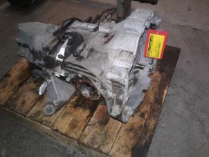 Gebruikte Versnellingsbak Volkswagen Passat (3B2) 1.8 20V Prijs € 300,00 Margeregeling aangeboden door Baris Schiedam