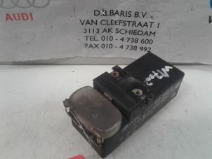 Koeling Module van een Volkswagen Golf III (1H1) 2.0 GTI 1994