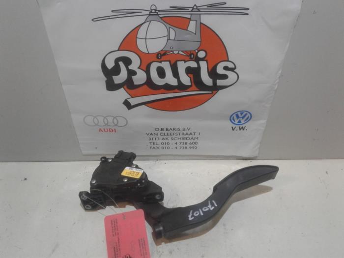 Gebruikte Gaspedaalpositie Sensor Audi A4 Avant (B6) 2.4 V6 30V Prijs € 20,00 Margeregeling aangeboden door Baris Schiedam