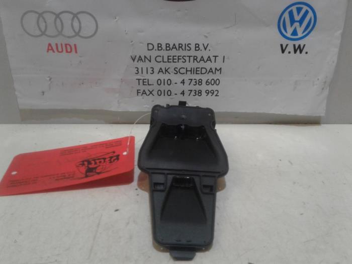 Gebruikte Remassistent sensor Volkswagen Up! (121) 1.0 12V 75 Prijs € 100,00 Margeregeling aangeboden door Baris Schiedam