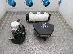 Gebruikte Airbag Set + Module Volkswagen Jetta Prijs op aanvraag aangeboden door Rhenoy Onderdelen b.v.