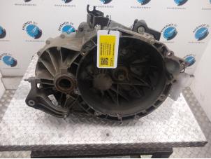Gebruikte Versnellingsbak Ford Focus Prijs € 450,00 Margeregeling aangeboden door Rhenoy Onderdelen b.v.