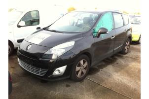 Gebruikte Voorkop compleet Renault Grand Scénic III (JZ) 1.4 16V TCe 130 Prijs op aanvraag aangeboden door Rhenoy Onderdelen b.v.