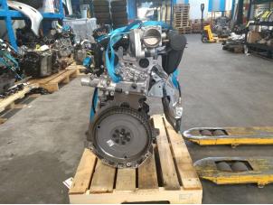 Gebruikte Motor Renault Scénic II (JM) 2.0 16V Prijs op aanvraag aangeboden door Rhenoy Onderdelen b.v.