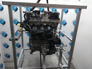 Gebruikte Motor Peugeot 308 (L3/L8/LB/LH/LP) 1.2 12V e-THP PureTech 110 Prijs op aanvraag aangeboden door Rhenoy Onderdelen b.v.