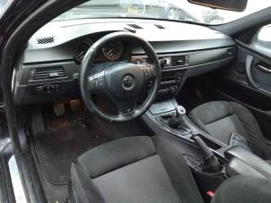Gebruikte Airbag set BMW 3 serie (E90) Prijs € 400,00 Margeregeling aangeboden door Rhenoy Onderdelen b.v.