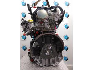 Gebruikte Motor Renault Espace (RFCJ) 2.0 Blue dCi 200 Prijs op aanvraag aangeboden door Rhenoy Onderdelen b.v.
