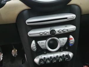 Gebruikte Navigatie Systeem Mini Mini (R56) 1.6 16V Cooper S Prijs op aanvraag aangeboden door Rhenoy Onderdelen b.v.