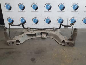 Gebruikte Subframe Renault Fluence (LZ) ZE Prijs op aanvraag aangeboden door Rhenoy Onderdelen b.v.