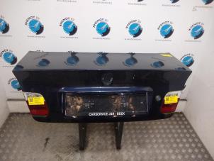 Gebruikte Achterklep BMW 3 serie (E46/4) Prijs € 70,00 Margeregeling aangeboden door Rhenoy Onderdelen b.v.