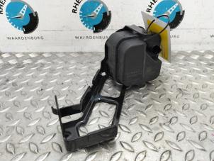 Gebruikte ECM module Lynk &amp; Co 01 1.5 PHEV Prijs op aanvraag aangeboden door Rhenoy Onderdelen b.v.