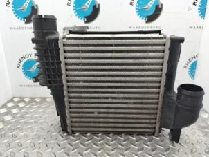 Gebruikte Intercooler Peugeot 3008 II (M4/MC/MJ/MR) 1.2 12V e-THP PureTech 130 Prijs op aanvraag aangeboden door Rhenoy Onderdelen b.v.