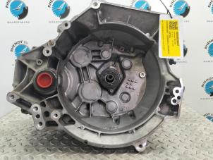 Gebruikte Versnellingsbak Opel Astra Prijs op aanvraag aangeboden door Rhenoy Onderdelen b.v.