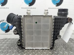 Gebruikte Intercooler Jaguar E-Pace 2.0 D 165 MHEV 16V AWD Prijs op aanvraag aangeboden door Rhenoy Onderdelen b.v.