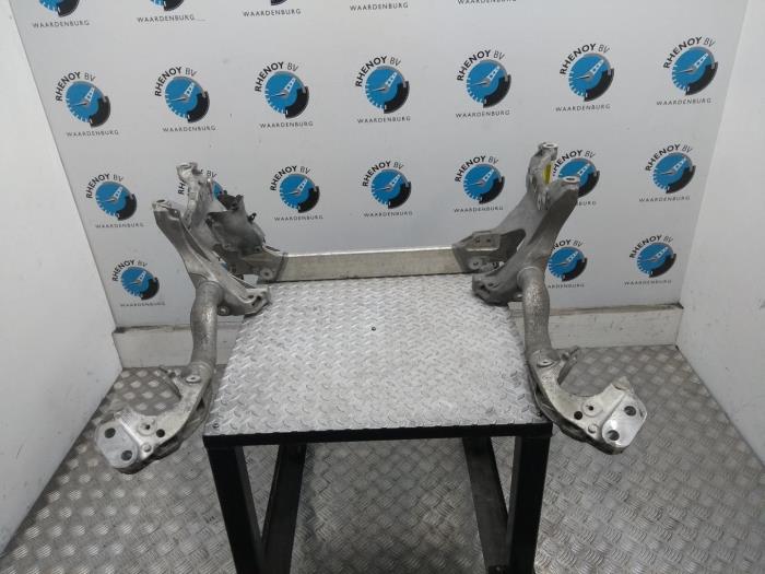 Gebruikte Subframe Audi A4 Prijs € 217,80 Inclusief btw aangeboden door Rhenoy Onderdelen b.v.