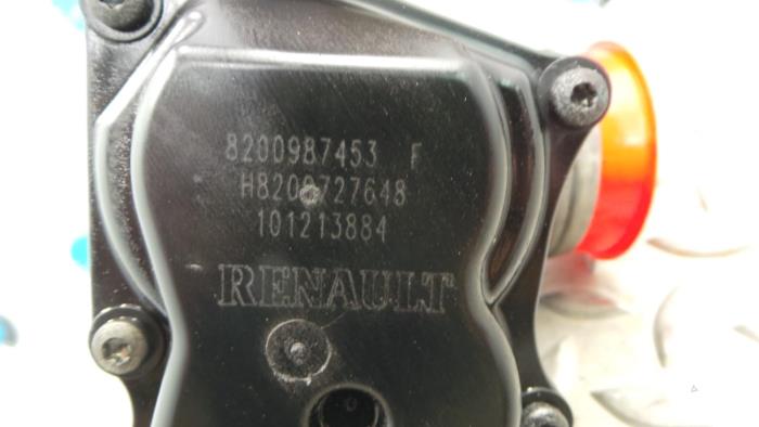 Gebruikte Gasklephuis Opel Vivaro Prijs € 96,80 Inclusief btw aangeboden door Rhenoy Onderdelen b.v.