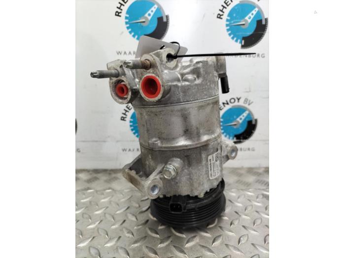 Gebruikte Pomp Airco Ford Puma Prijs € 181,50 Inclusief btw aangeboden door Rhenoy Onderdelen b.v.