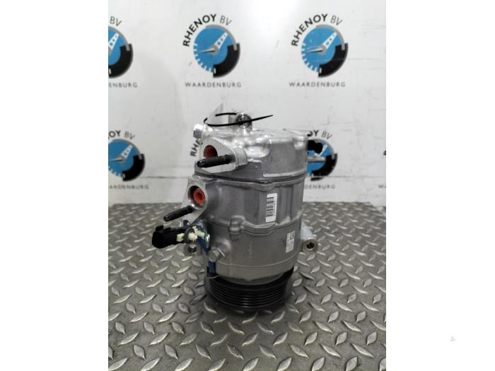 Gebruikte Aircopomp Ford Transit Custom Prijs € 145,20 Inclusief btw aangeboden door Rhenoy Onderdelen b.v.