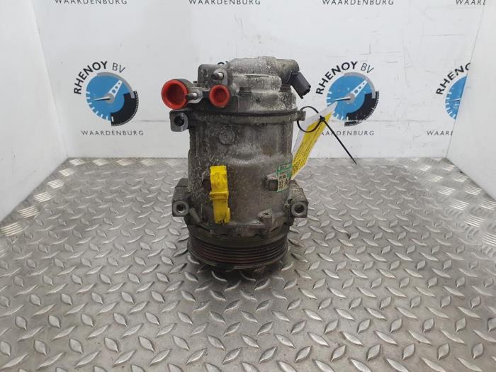 Gebruikte Aircopomp Peugeot 407 Prijs € 96,80 Inclusief btw aangeboden door Rhenoy Onderdelen b.v.