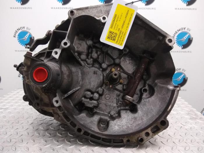 Gebruikte Versnellingsbak Peugeot 206 Prijs € 181,50 Inclusief btw aangeboden door Rhenoy Onderdelen b.v.