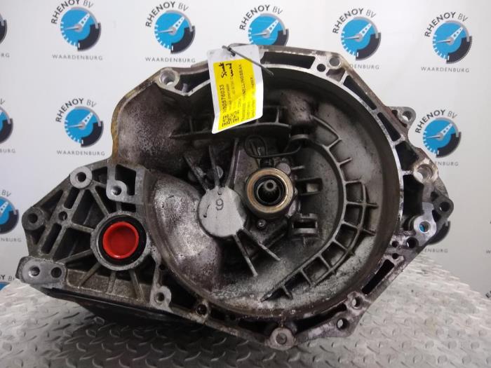 Gebruikte Versnellingsbak Opel Corsa Prijs € 242,00 Inclusief btw aangeboden door Rhenoy Onderdelen b.v.