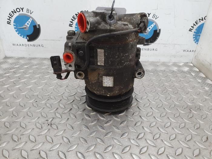 Gebruikte Aircopomp Volkswagen Polo Prijs € 48,40 Inclusief btw aangeboden door Rhenoy Onderdelen b.v.