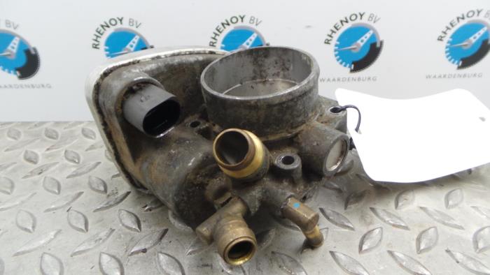 Gebruikte Gasklephuis Opel Zafira Prijs € 54,45 Inclusief btw aangeboden door Rhenoy Onderdelen b.v.