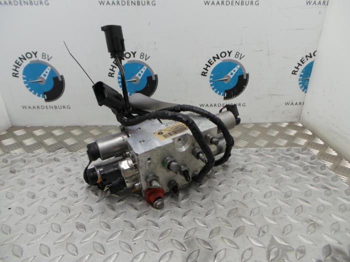 Gebruikte Diversen BMW 3-Serie Prijs € 181,50 Inclusief btw aangeboden door Rhenoy Onderdelen b.v.