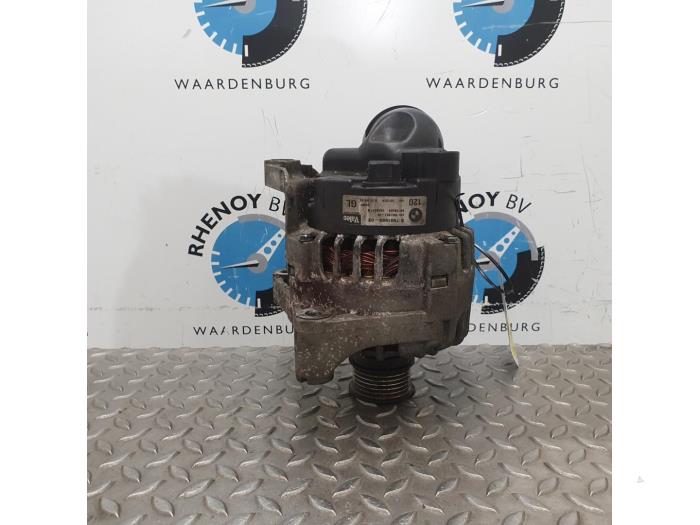 Gebruikte Dynamo BMW 3-Serie Prijs € 48,40 Inclusief btw aangeboden door Rhenoy Onderdelen b.v.