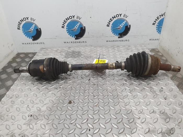 Gebruikte Aandrijfas links-achter Opel Corsa Prijs € 48,40 Inclusief btw aangeboden door Rhenoy Onderdelen b.v.