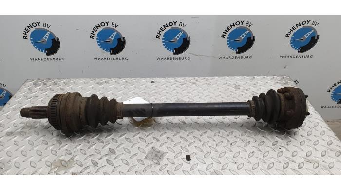 Gebruikte Steekas links-achter BMW 3-Serie Prijs € 48,40 Inclusief btw aangeboden door Rhenoy Onderdelen b.v.