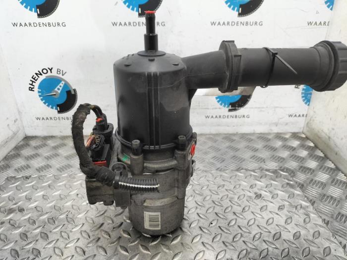Gebruikte Stuurpomp Citroen C4 Prijs € 96,80 Inclusief btw aangeboden door Rhenoy Onderdelen b.v.