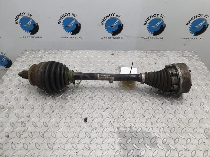 Gebruikte Steekas links-achter Volkswagen Polo Prijs € 72,60 Inclusief btw aangeboden door Rhenoy Onderdelen b.v.