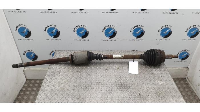 Gebruikte Aandrijfas links-achter Opel Movano Prijs € 60,50 Inclusief btw aangeboden door Rhenoy Onderdelen b.v.