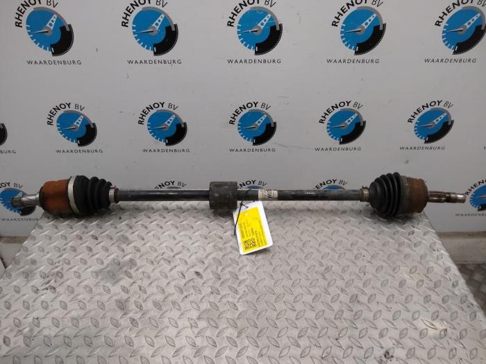 Gebruikte Steekas rechts-achter Opel Corsa Prijs € 48,40 Inclusief btw aangeboden door Rhenoy Onderdelen b.v.