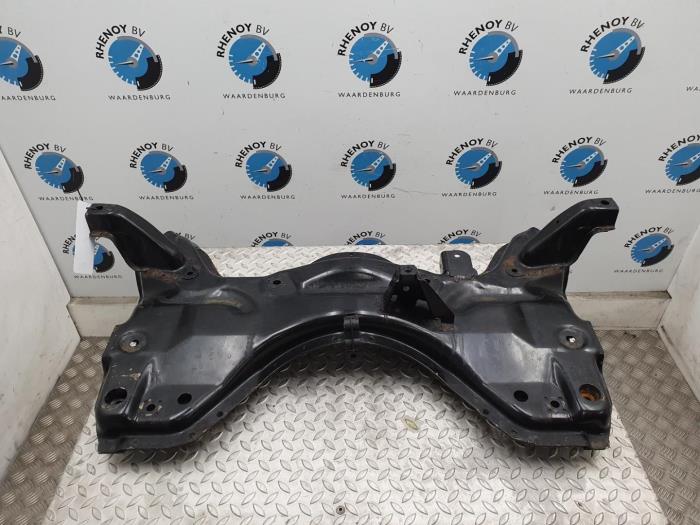 Gebruikte Subframe Peugeot 206 PLUS Prijs € 96,80 Inclusief btw aangeboden door Rhenoy Onderdelen b.v.