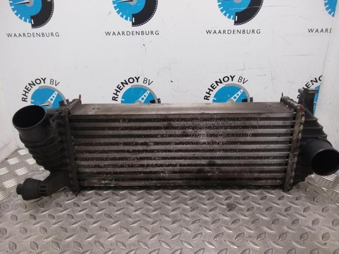 Gebruikte Intercooler Renault Kangoo Prijs € 60,50 Inclusief btw aangeboden door Rhenoy Onderdelen b.v.