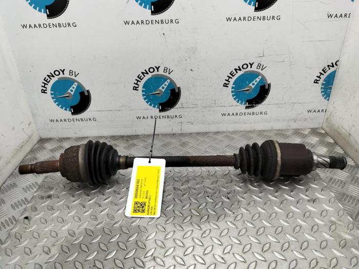 Gebruikte Aandrijfas links-achter Nissan Micra Prijs € 48,40 Inclusief btw aangeboden door Rhenoy Onderdelen b.v.