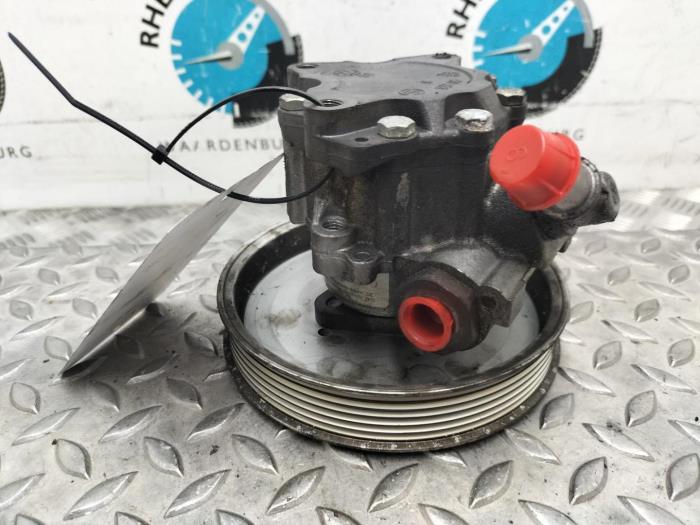 Używane Pomp Servo Audi A6 Cena € 60,50 Z VAT oferowane przez Rhenoy Onderdelen b.v.